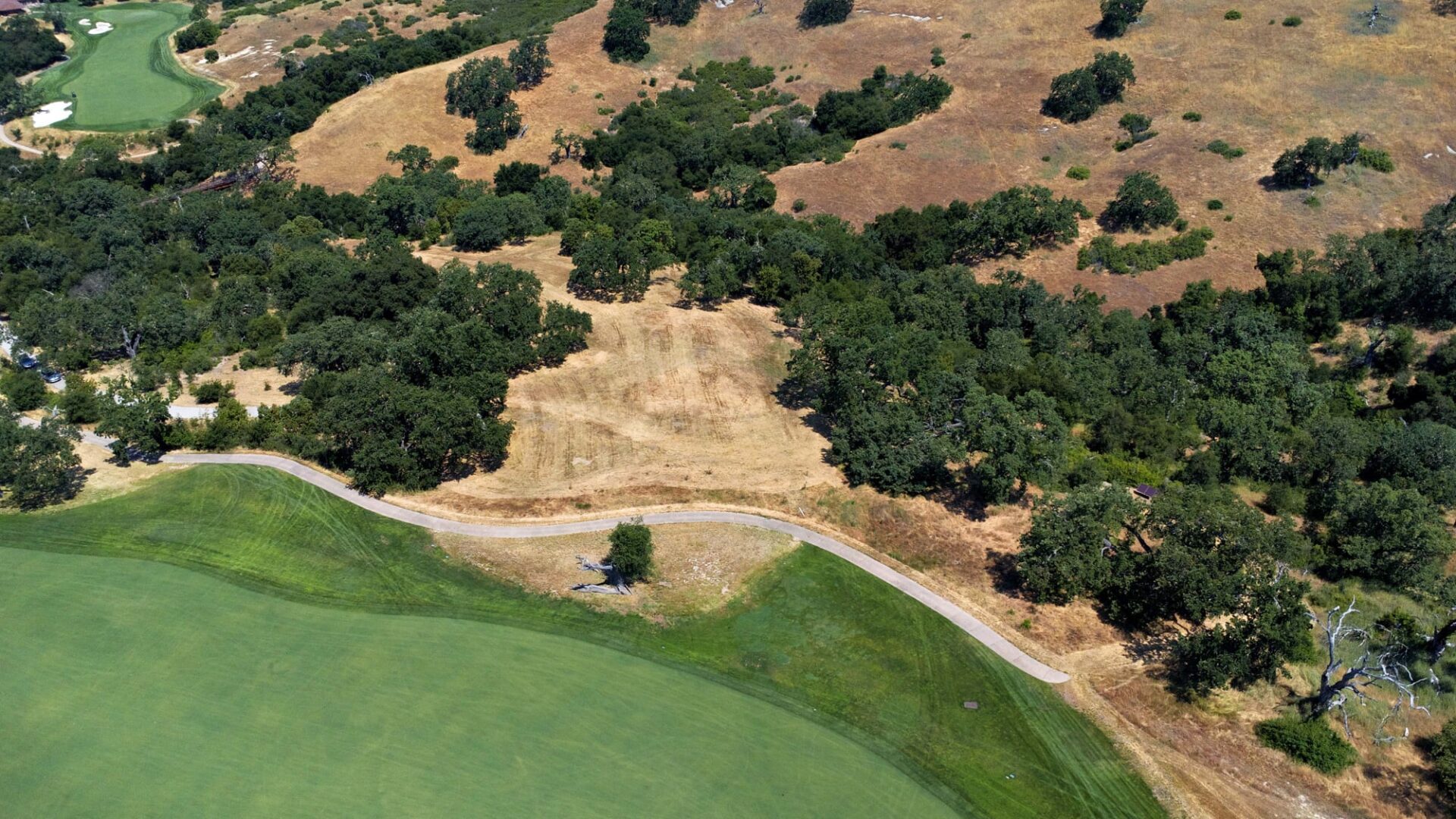 23 Pronghorn Run - MLS1_23 Pronghorn Run05 - Compass Realty 2025