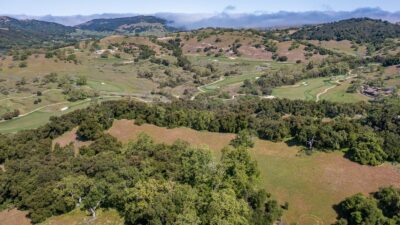 3 29 AS - 29 Arroyo Sequoia - © Carmel Realty Company 2025