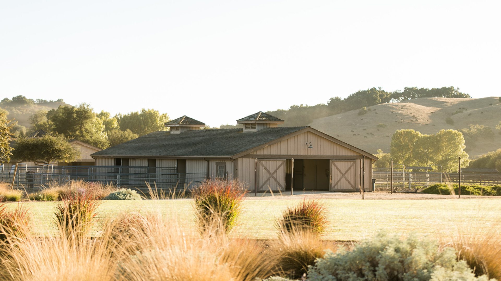 santa-lucia-preserve-equestrian-barn-fandango